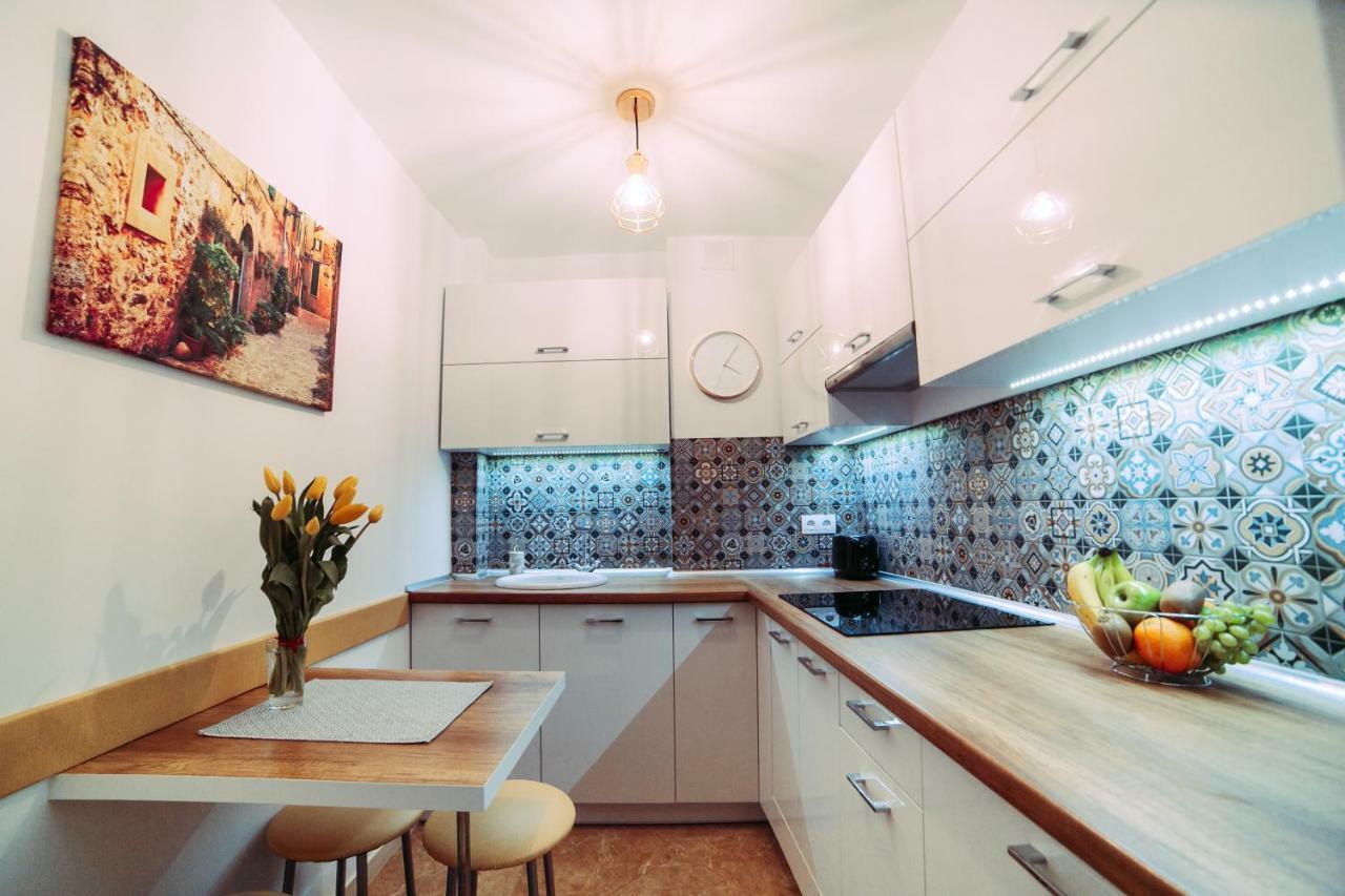Apartament Carolina II Torun Luaran gambar